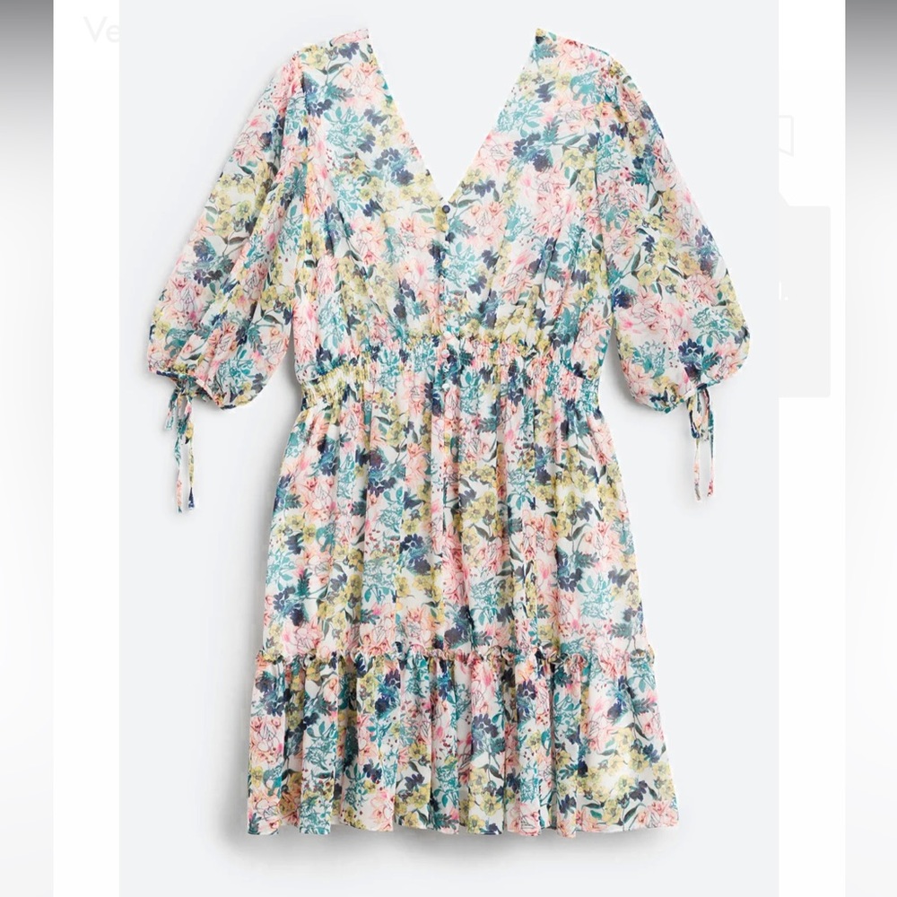 White Floral Ruffle Hem Chiffon Dress